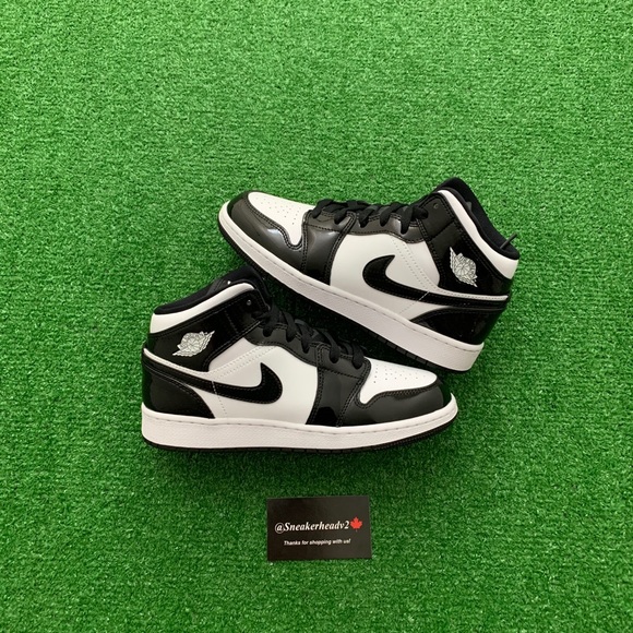 🐼*NEW* Air Jordan 1 Mid “Carbon Fibre” (GS) - Picture 2 of 10